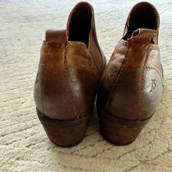 Josef Seibel  brown leather ankle booties - Picture 2 of 7